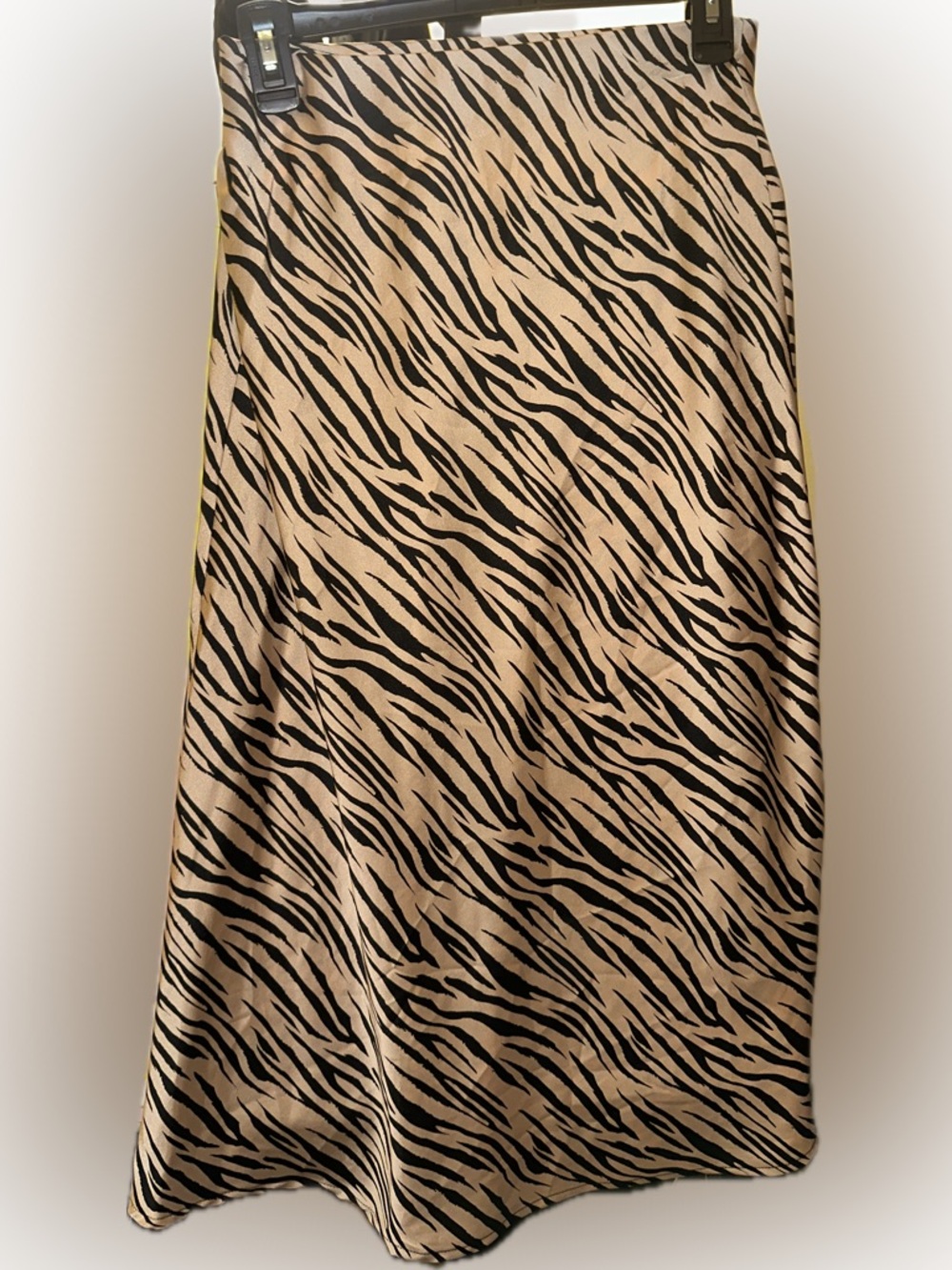 Renee C. Zebra-Print A-Line Midi Skirt in Tan and Black